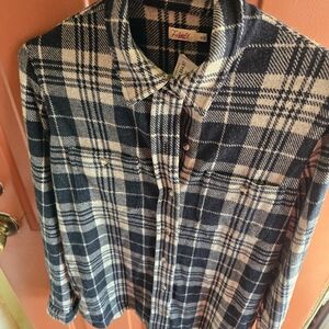 Faherty Navy and White Plaid Button Down Shirt